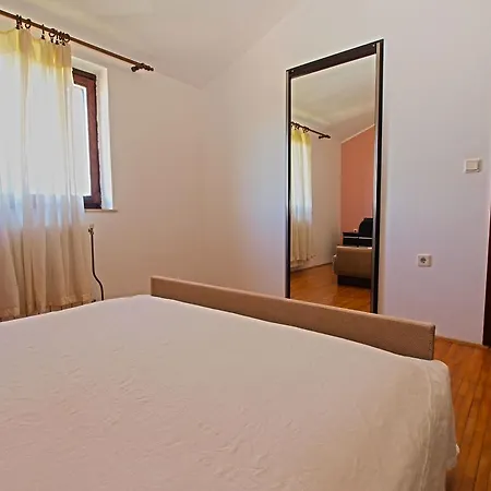 Milio 1105 * Fažana